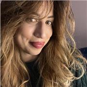 Laureata in giurisprudenza ed abilitata all’esercizio della professione forense, offre lezioni di diritto per tutte le classi